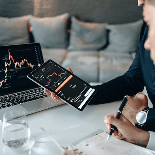 Trenovalexis - Team di esperti di criptovalute